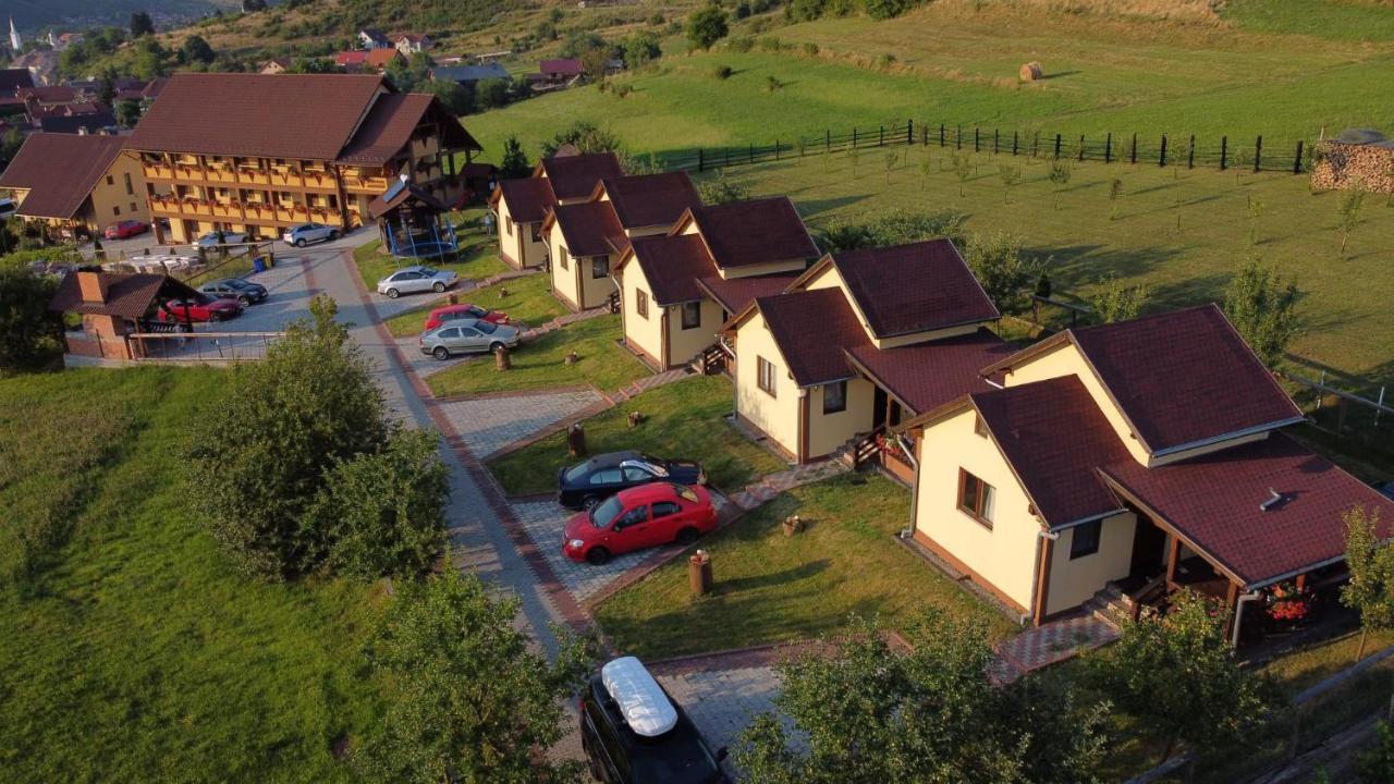 Mano Kulcsoshazak Villa Praid Exterior photo